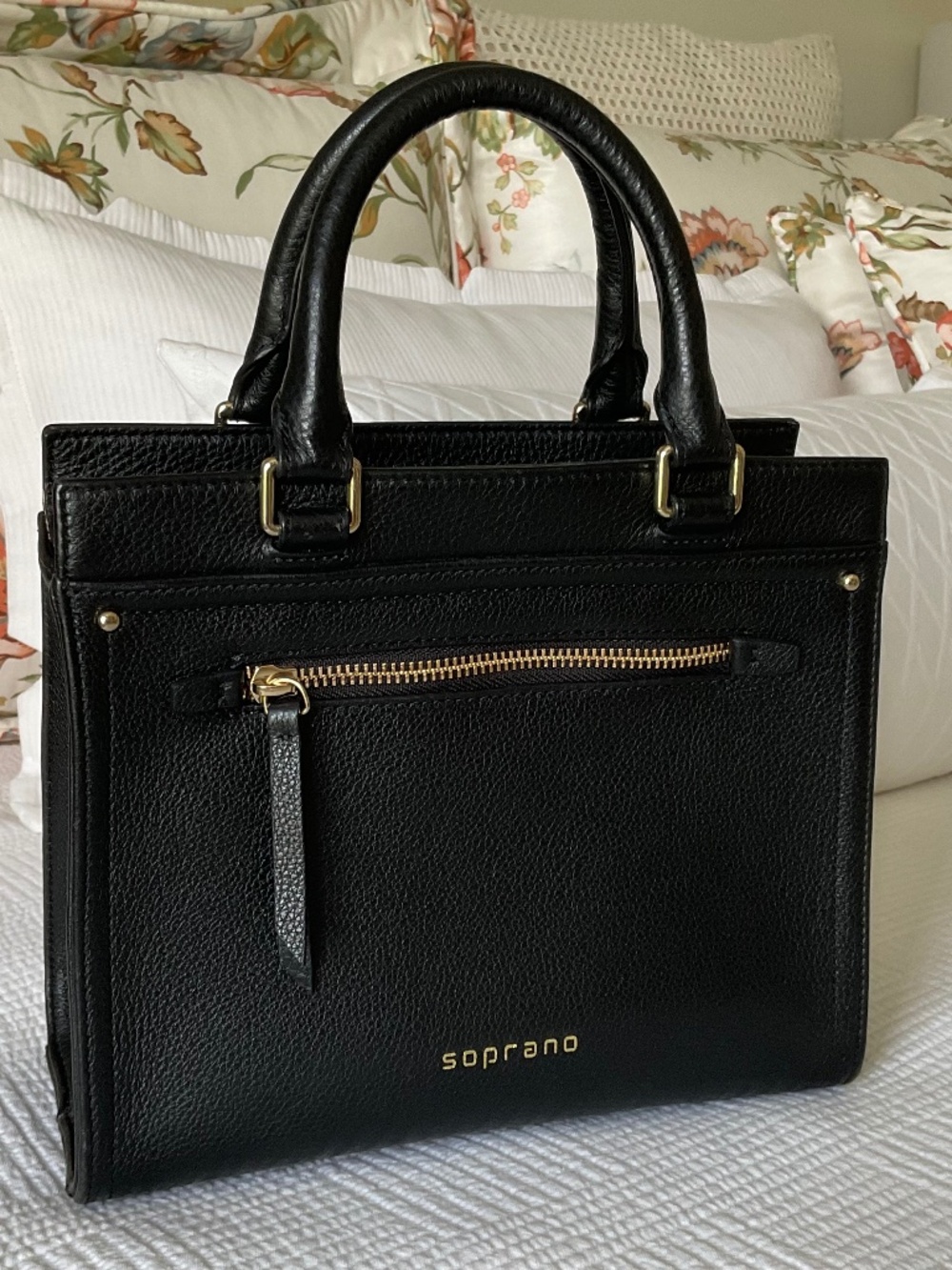 Soprano Black Leather Small Shoulder Tote Top Handle Bag Quality Pebble Leather